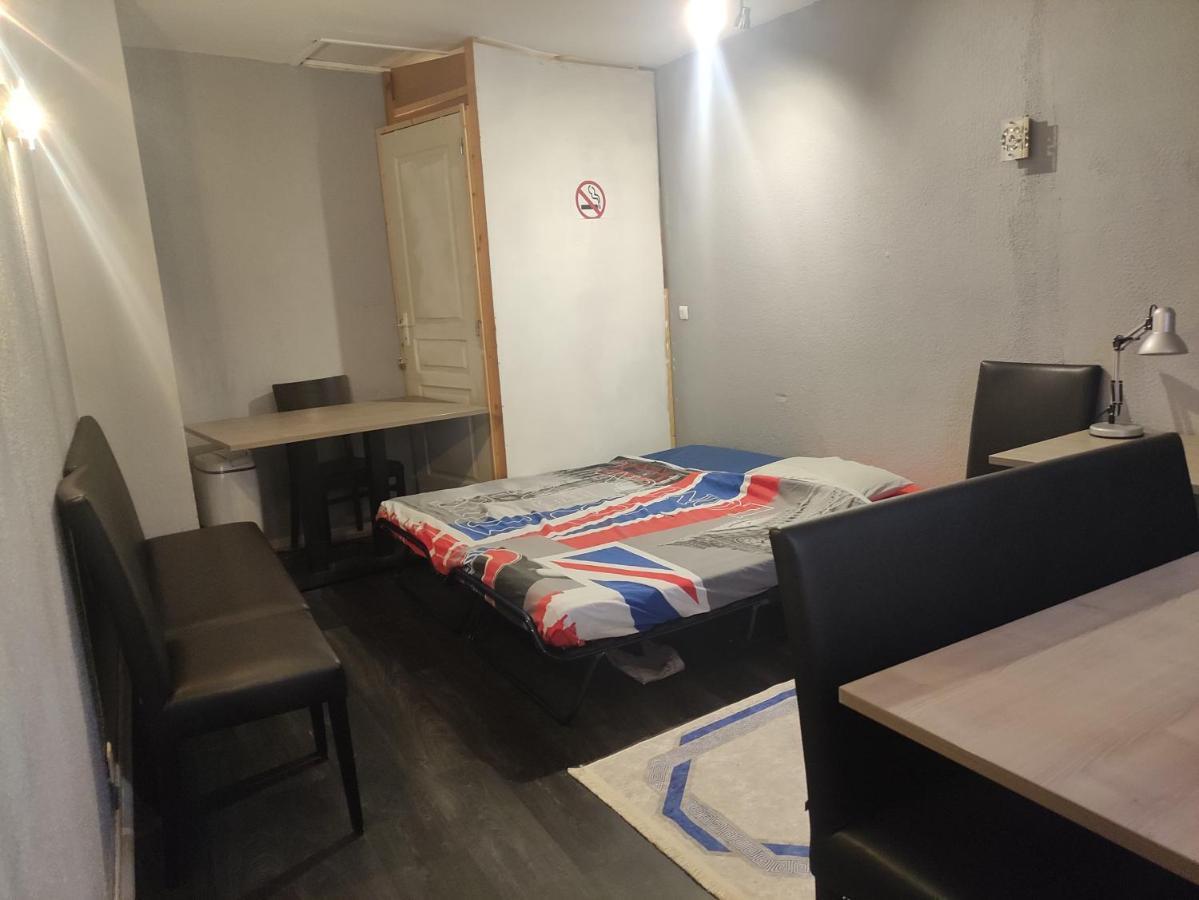 Bar Times Square Hotell Vienne  Exteriör bild